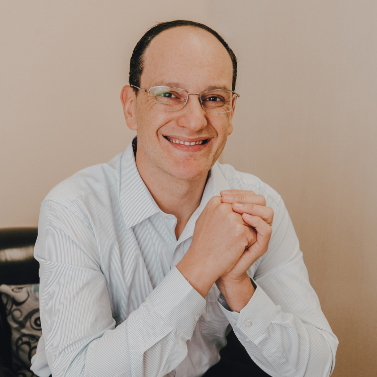 Marca de Desenvolvimento Profissional - Especializada em Liderança e Eficiência para Profissionais.